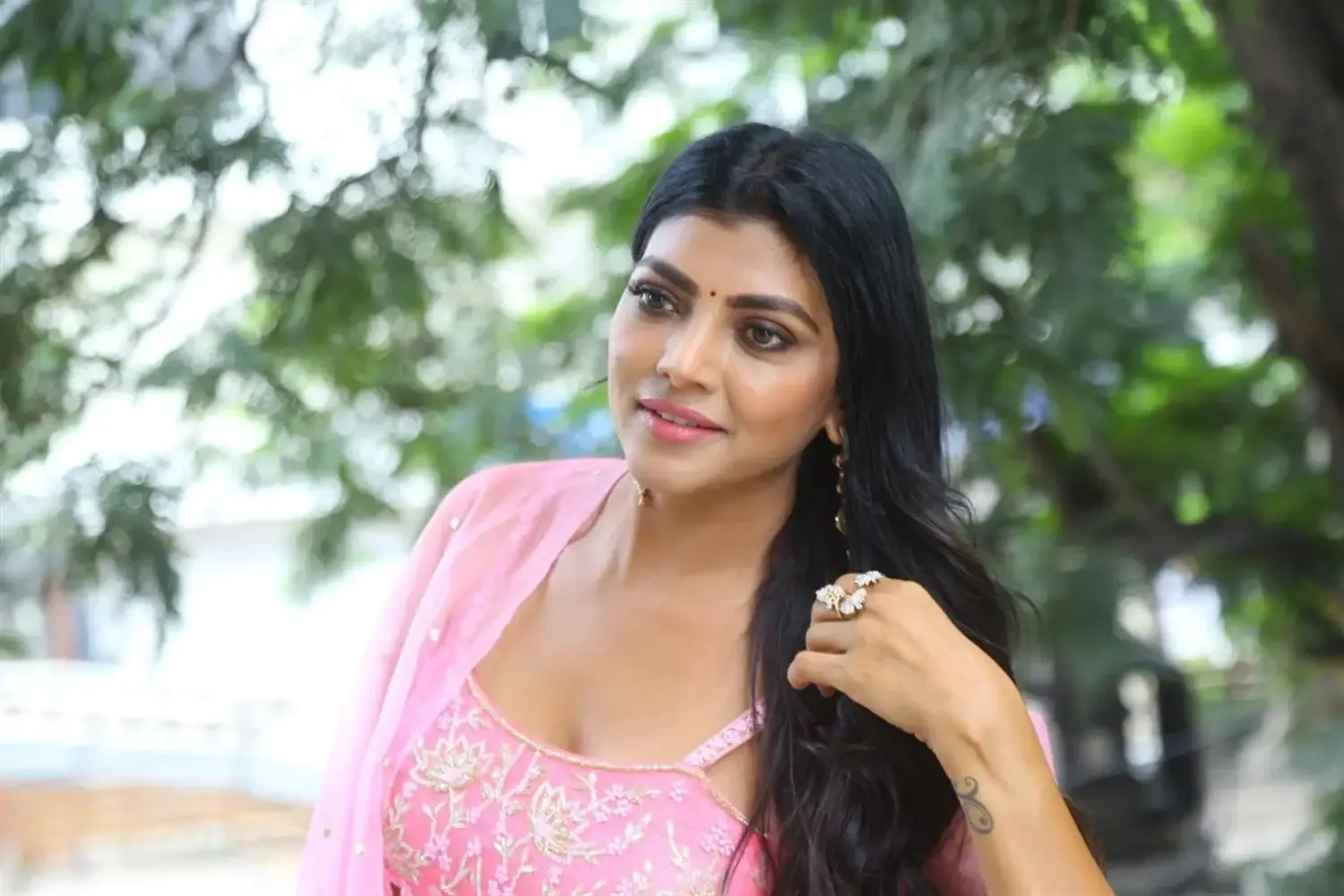 TELUGU ACTRESS LAHARI SHARI AT AP31 MOVIE MOTION POSTER LAUNCH 15